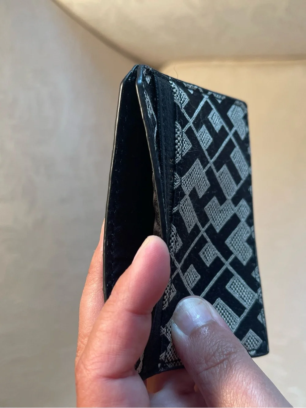 Tommy Hilfiger Wallet Set